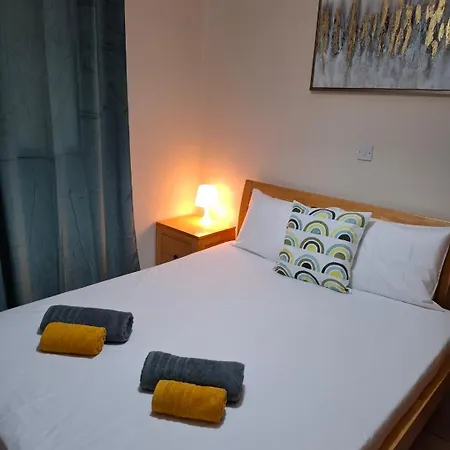 By The Way 1 Apartamento Larnaca