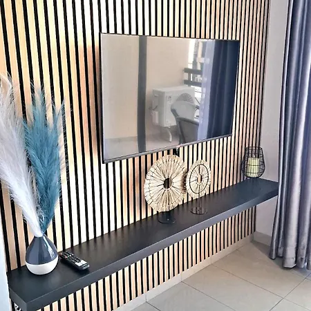 By The Way 1 Apartment