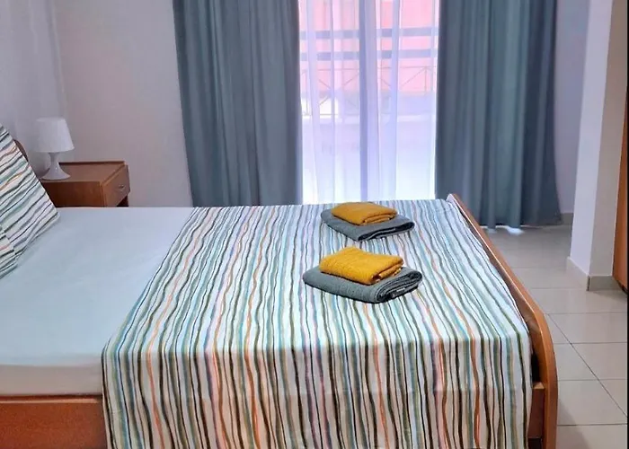 By The Way 1 アパート ラルナカ